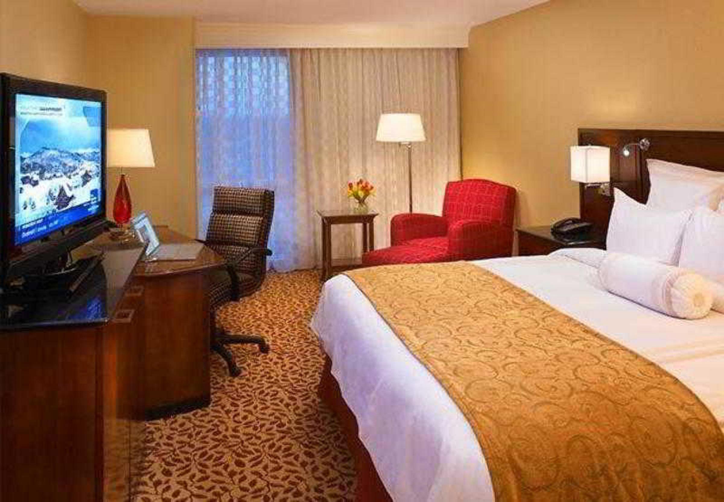 Wyndham Cleveland Airport Hotel Kültér fotó